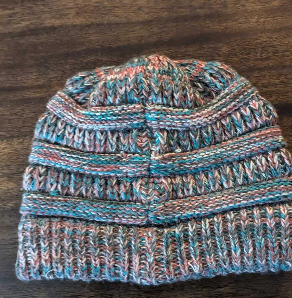 Montana Winter Beanie - Picture 2 of 5